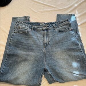 Hot Topic Mom Jeans